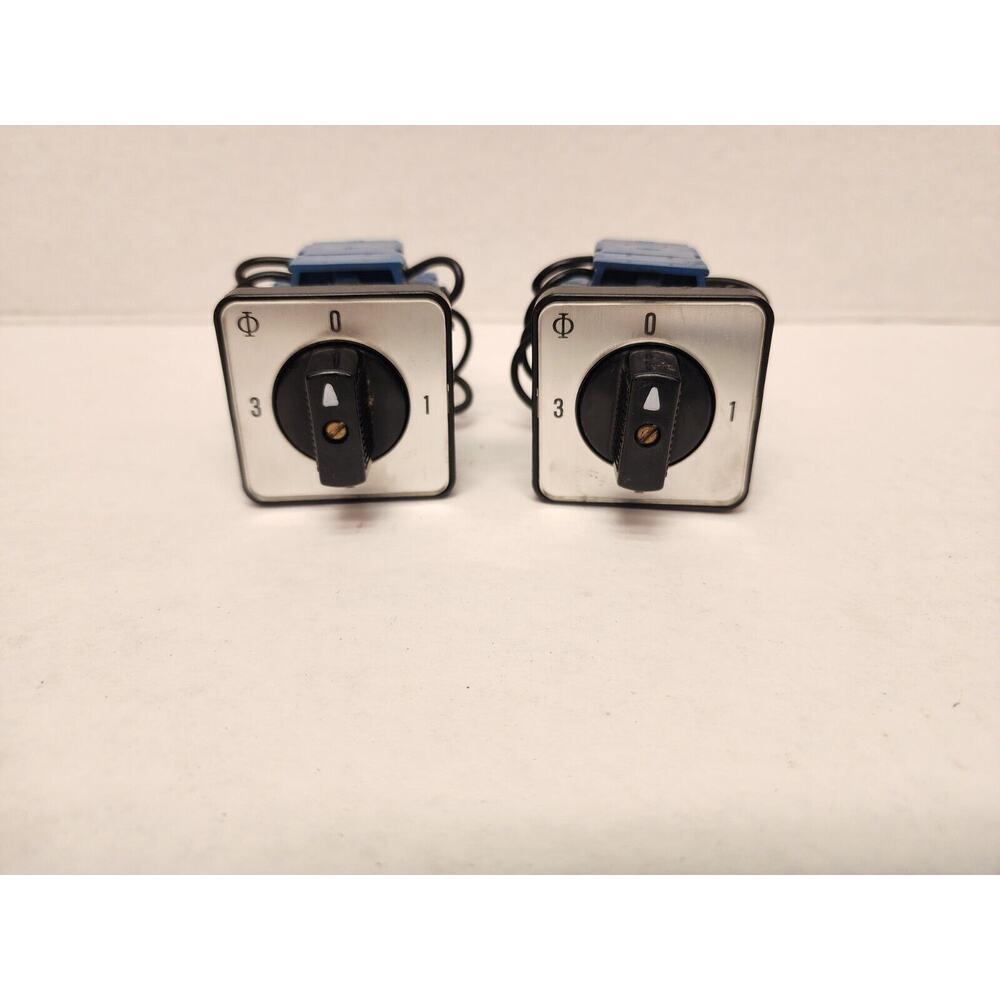 Kraus & Naimer CF10 VDE 0660-107 Rotary panel Switch 20 A, 660 v